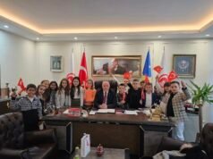 Bakan Damka, Minik Öğrencileri Makamında Ağırladı